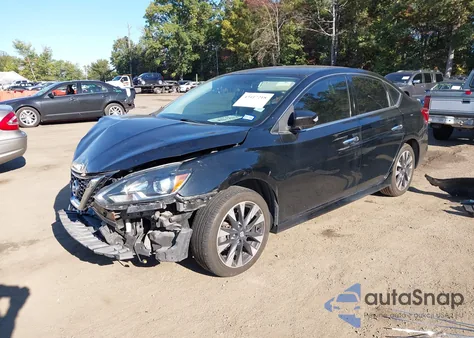 2017 Nissan Sentra Sr z USA, uszkodzony, nr VIN 3N1AB7AP8HY224432